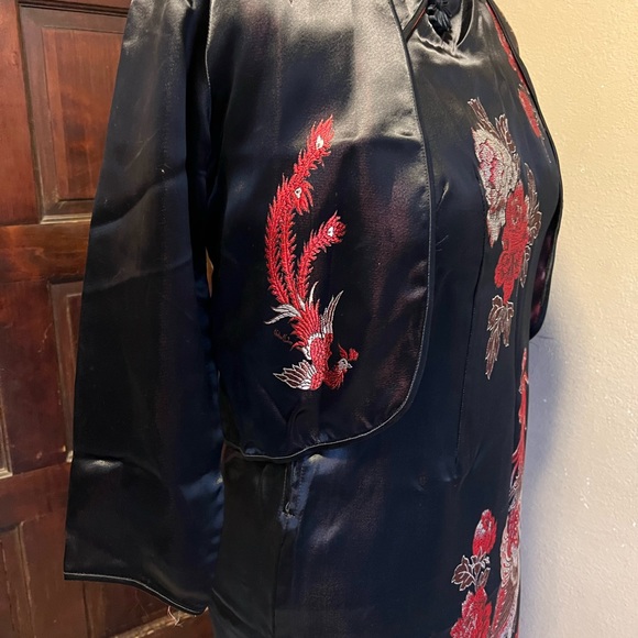 Original Chinese silk dress.  Tag says XL but runs VERY small. - Picture 3 of 16